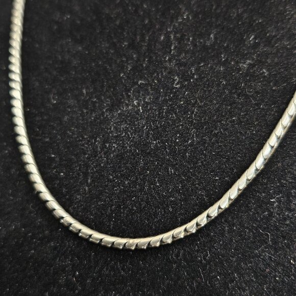 925 Silver Y2K ERA Snakechain Style Necklace 18 Inches Heavy Quality Unisex - Picture 3 of 10